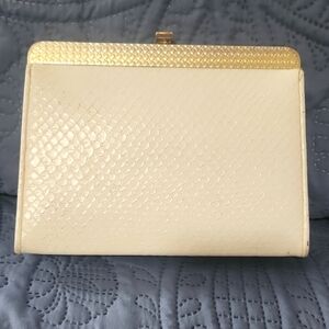 Vintage HL USA Clutch Purse Off White And Gold With Chain Handle 1960s